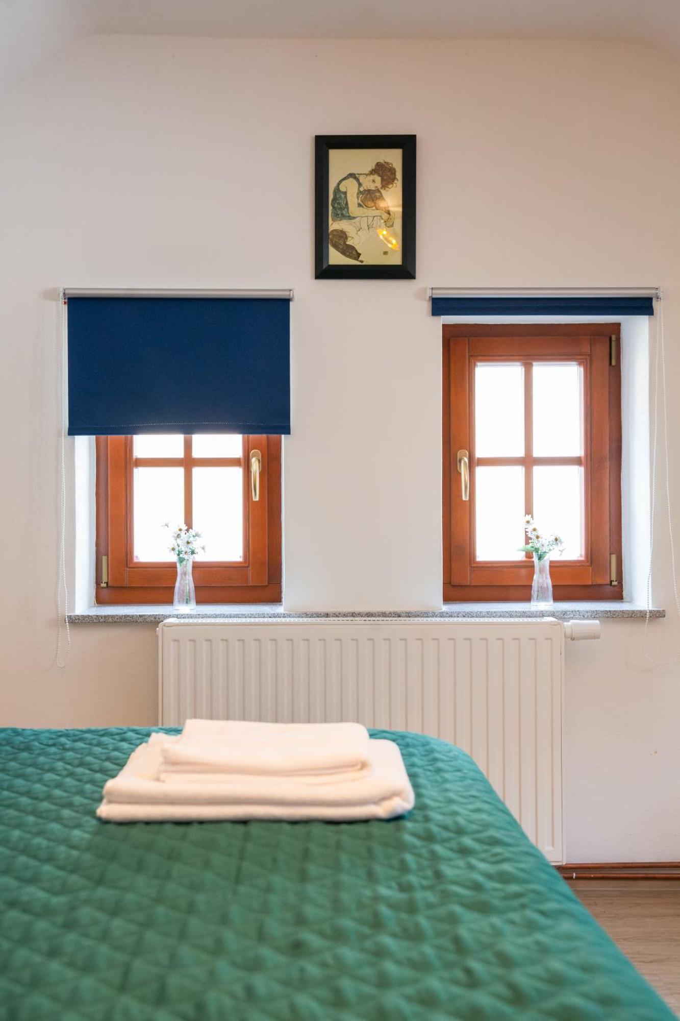 Rezidence Plesivec - Rodinny Apartman S 3 Loznicemi Český Krumlov Exteriör bild
