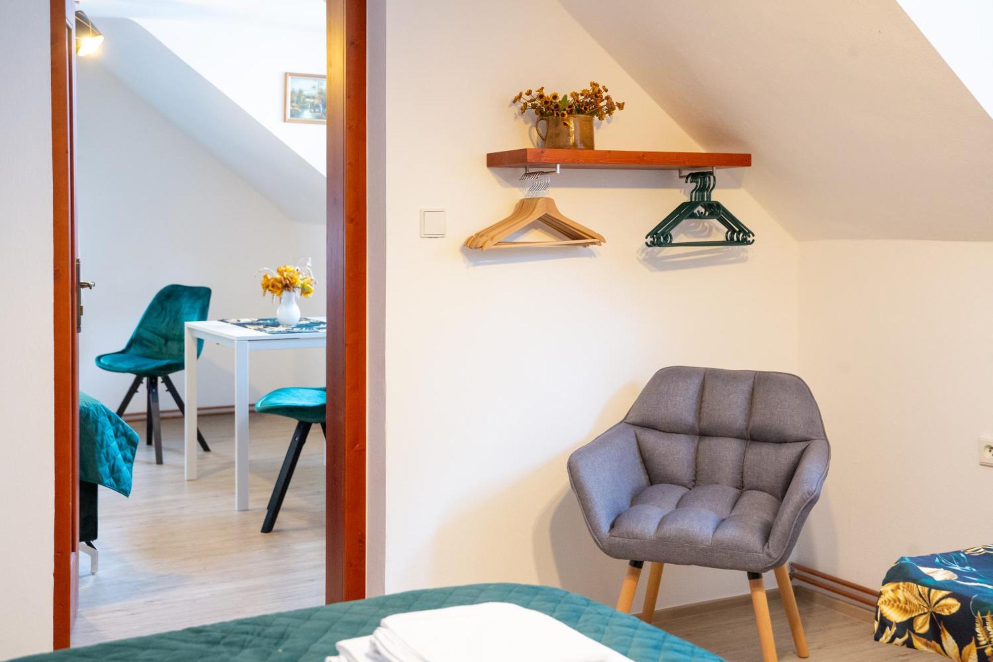 Rezidence Plesivec - Rodinny Apartman S 3 Loznicemi Český Krumlov Exteriör bild